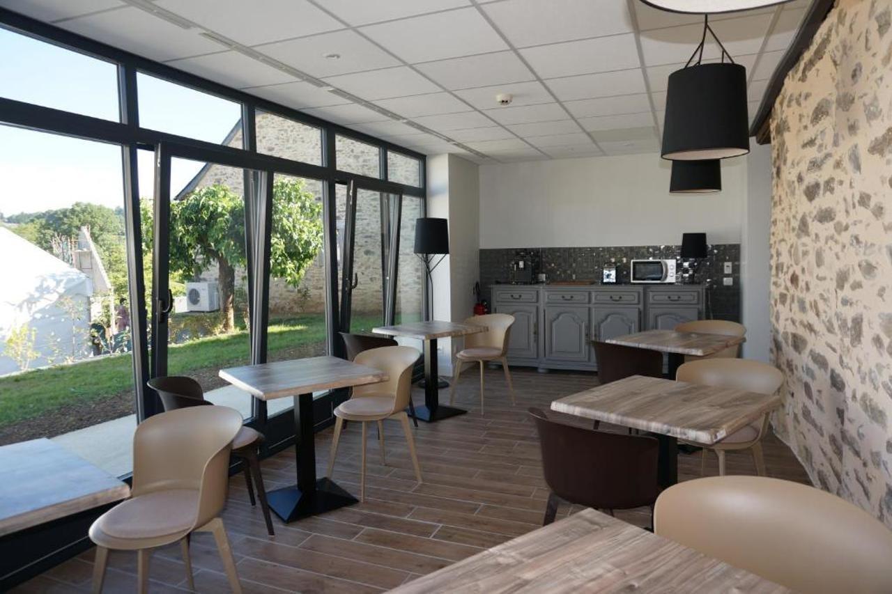The Originals Relais Hotel Saint-Roch Salzuit Extérieur photo