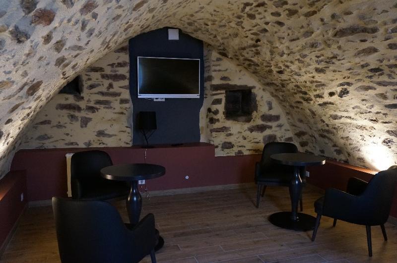 The Originals Relais Hotel Saint-Roch Salzuit Extérieur photo